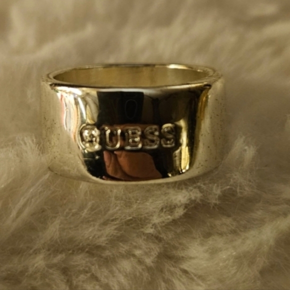 RARE GUESS est. 1981 Chunky Vintage Silver Tone Pave Ring Crystal Stones - #8 - Picture 6 of 6